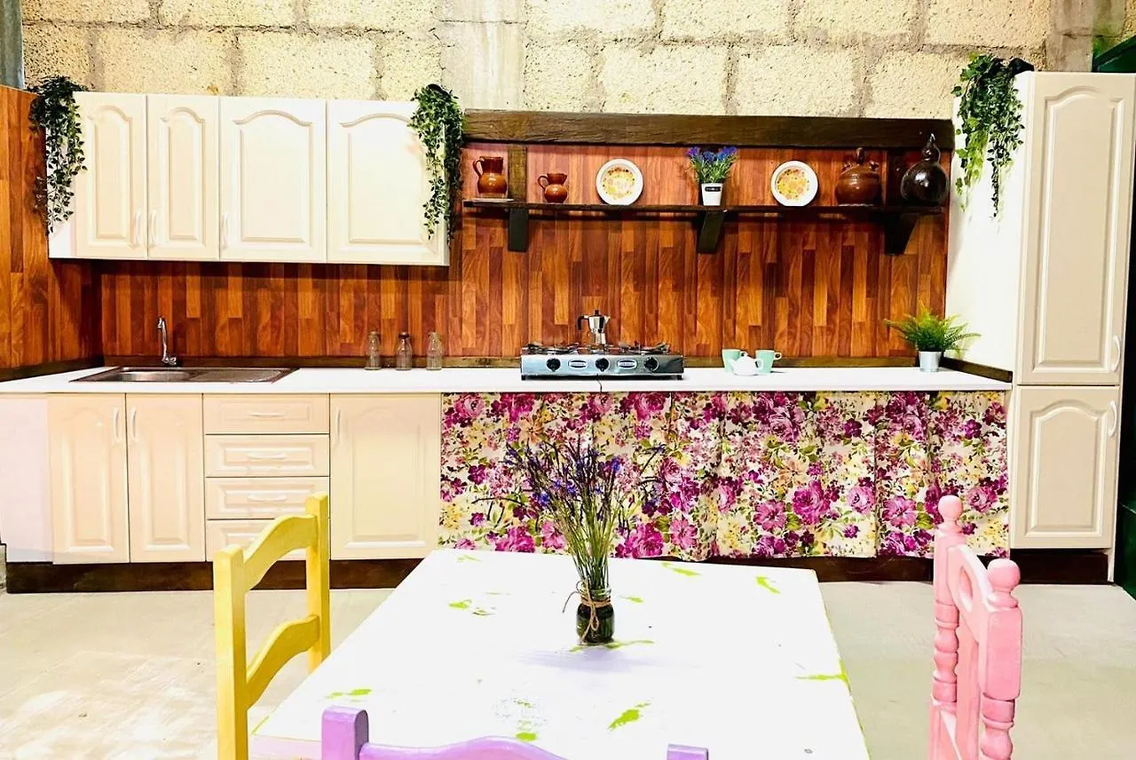 Holiday home Arrebol Suite Con Jacuzzi Piscina Y Naturaleza Buzanada